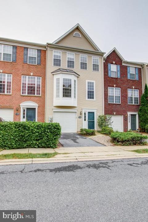 2497 Lakeside Dr, Frederick, MD 21702 photo 2