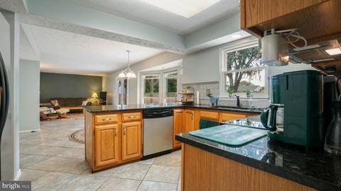 1410 Teal Ln, Frederick, MD 21703 photo 5