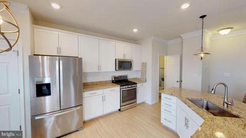 5922 Forum Sq, Frederick, MD 21703 photo 1