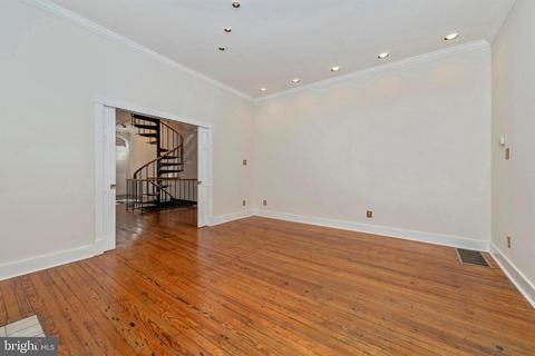 1 E 3rd St, Frederick, MD 21701 photo 3