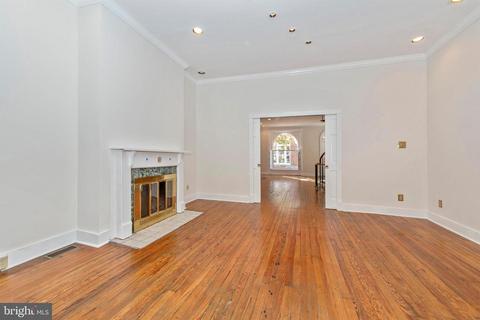1 E 3rd St, Frederick, MD 21701 photo 4