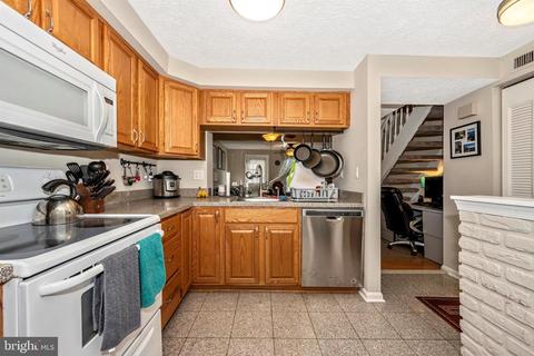 5829 Drawbridge Ct, Frederick, MD 21703 photo 20
