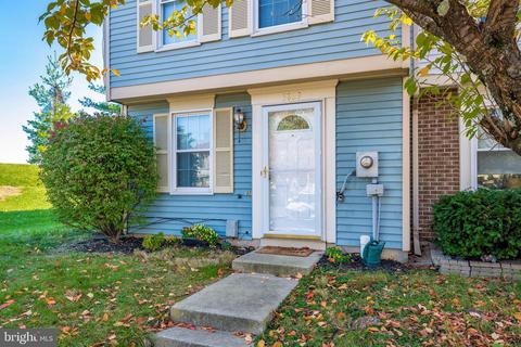 5829 Drawbridge Ct, Frederick, MD 21703 photo 2