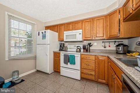 5829 Drawbridge Ct, Frederick, MD 21703 photo 17