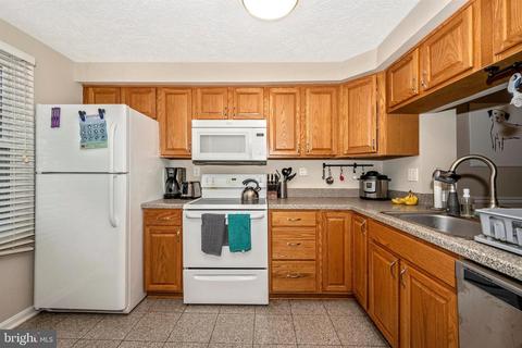 5829 Drawbridge Ct, Frederick, MD 21703 photo 18