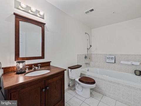 7132 Ladd Cir, Frederick, MD 21703 photo 31