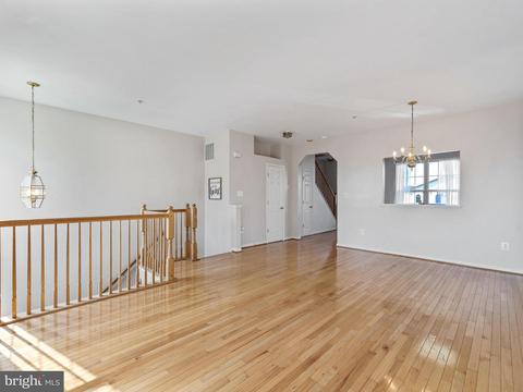7132 Ladd Cir, Frederick, MD 21703 photo 6