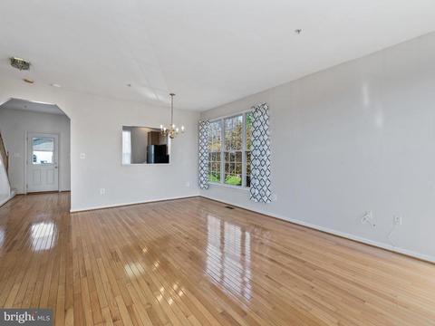 7132 Ladd Cir, Frederick, MD 21703 photo 8