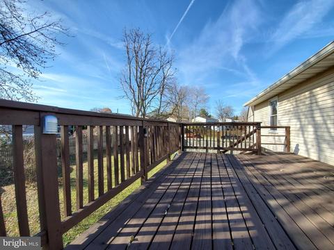 200 Spruce Ct, Frederick, MD 21701 photo 23