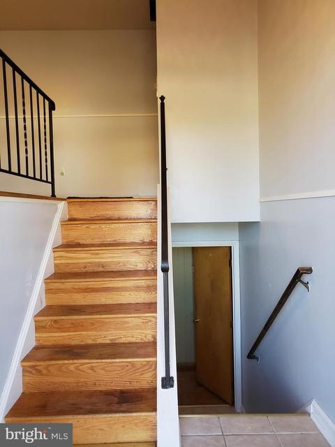 200 Spruce Ct, Frederick, MD 21701 photo 3
