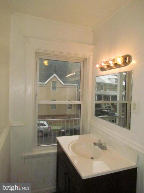 225 W 5th St, Frederick, MD 21701 photo 11