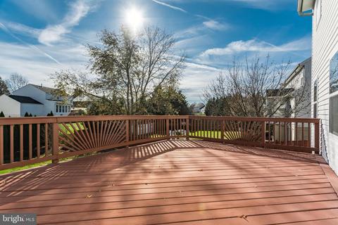 5015 Saint Simon Ct, Frederick, MD 21703 photo 8