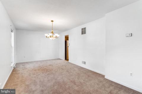 5015 Saint Simon Ct, Frederick, MD 21703 photo 14
