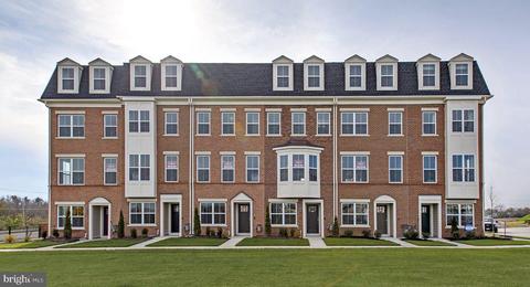 1004 Holden Rd, Frederick, MD 21701 photo 1