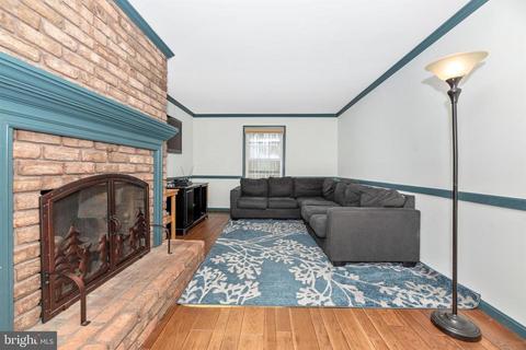 7316 Brookside Dr, Frederick, MD 21702 photo 6