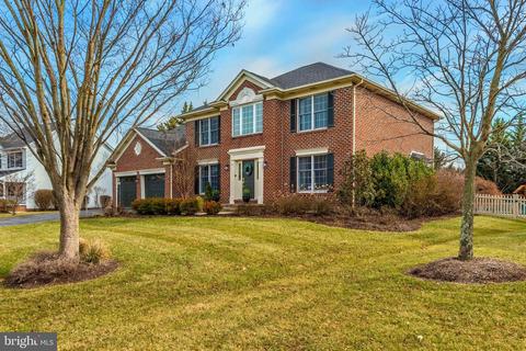 8221 Fox Hunt Ln, Frederick, MD 21702 photo 2