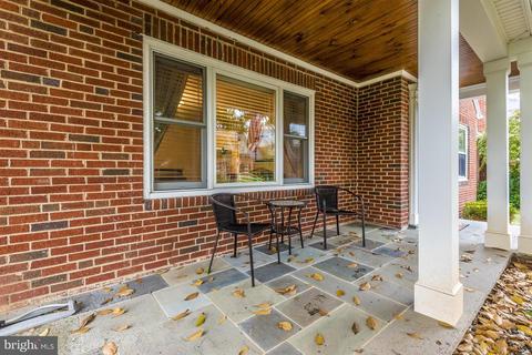 404 Magnolia Ave, Frederick, MD 21701 photo 2
