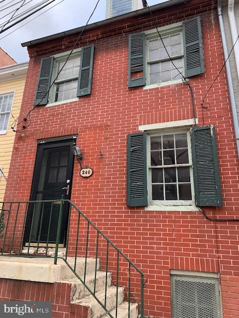 240 E 2nd St, Frederick, MD 21701 photo 2