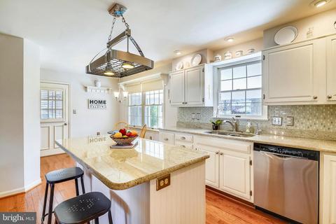 8108 Overlook Ct, Frederick, MD 21702 photo 11