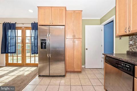 808 Young Pl, Frederick, MD 21702 photo 16