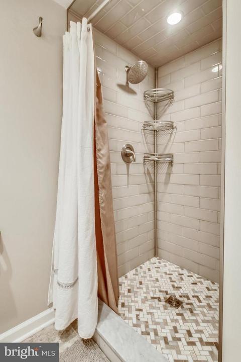 611 Grant Pl, Frederick, MD 21702 photo 26