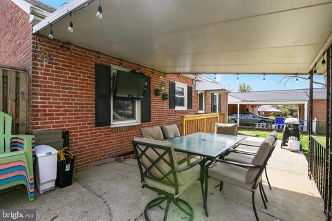 611 Grant Pl, Frederick, MD 21702 photo 3