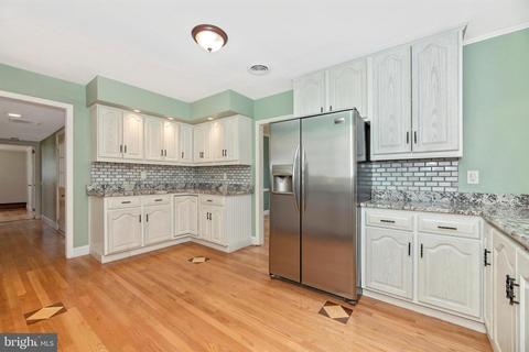 7310 Parkview Dr, Frederick, MD 21702 photo 18