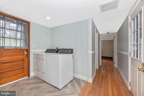 7310 Parkview Dr, Frederick, MD 21702 photo 28
