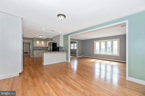 7310 Parkview Dr, Frederick, MD 21702 photo 11