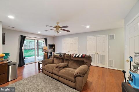 515 Sylvan Ct, Frederick, MD 21703 photo 5