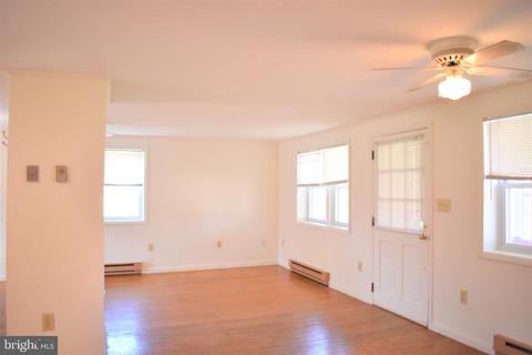 5934 Bartonsville Rd, Frederick, MD 21704 photo 4