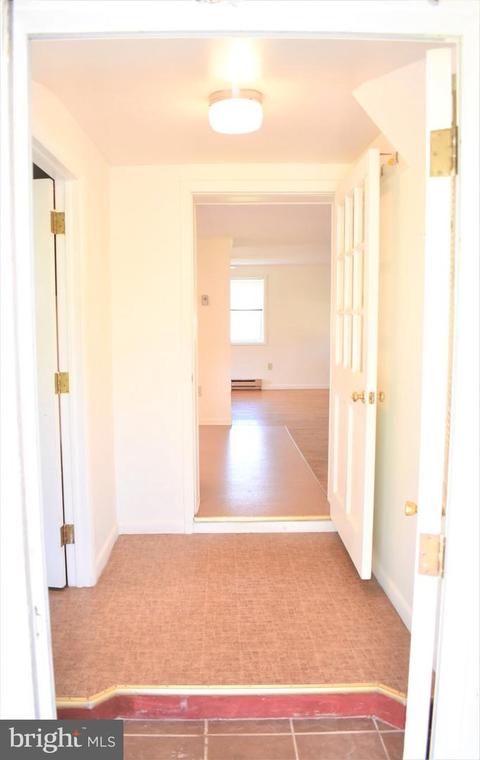 5934 Bartonsville Rd, Frederick, MD 21704 photo 11