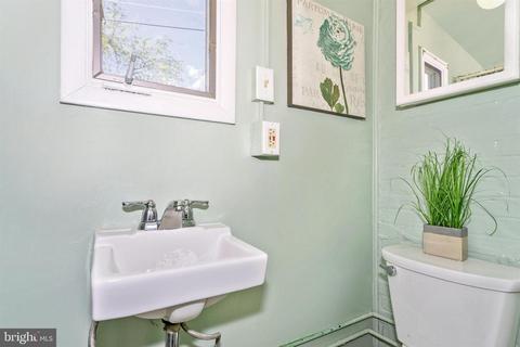 107 Water St, Frederick, MD 21701 photo 27