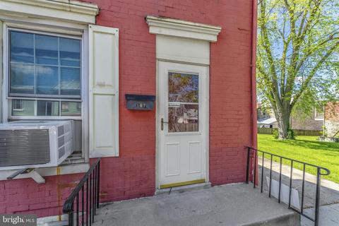 107 Water St, Frederick, MD 21701 photo 2