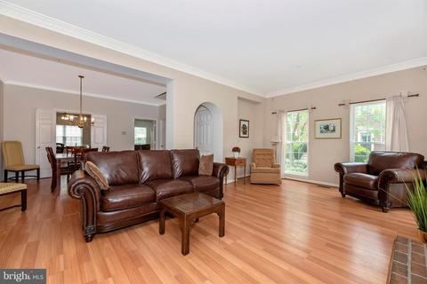2209 Parish Ln, Frederick, MD 21701 photo 6