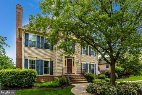 2209 Parish Ln, Frederick, MD 21701 photo 1