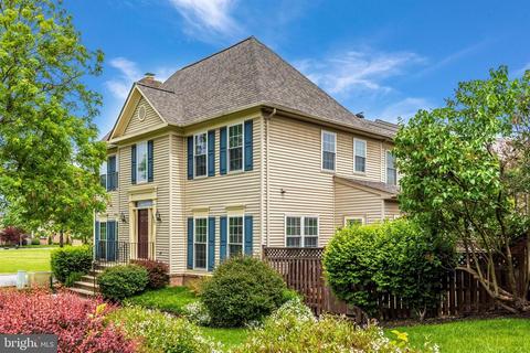 2209 Parish Ln, Frederick, MD 21701 photo 3