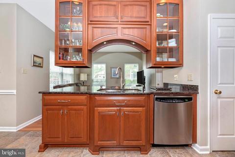 2209 Parish Ln, Frederick, MD 21701 photo 14