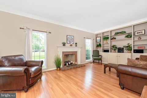 2209 Parish Ln, Frederick, MD 21701 photo 7