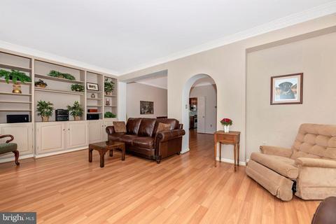 2209 Parish Ln, Frederick, MD 21701 photo 8