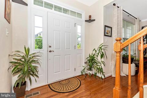 2407 Barrett Ct, Frederick, MD 21702 photo 5