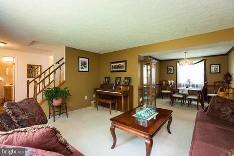 1823 Millstream Dr, Frederick, MD 21702 photo 5