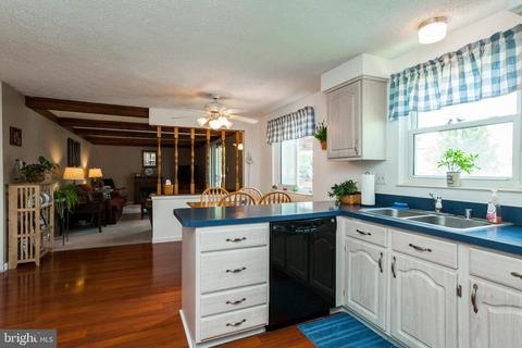 1823 Millstream Dr, Frederick, MD 21702 photo 10