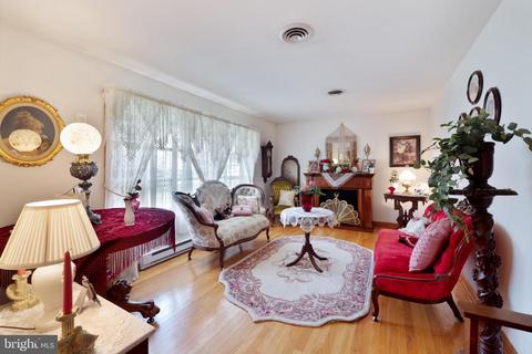 6603 Cherry Hill Dr, Frederick, MD 21702 photo 4