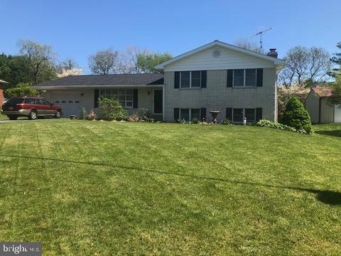 6603 Cherry Hill Dr, Frederick, MD 21702 photo 1