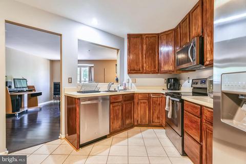 5809 Duke Ct, Frederick, MD 21703 photo 10