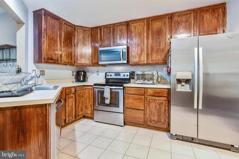 5809 Duke Ct, Frederick, MD 21703 photo 9