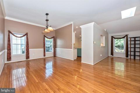 811 Geronimo Dr, Frederick, MD 21701 photo 4