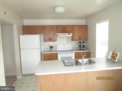 2242 Wetherburne Way, Frederick, MD 21702 photo 6