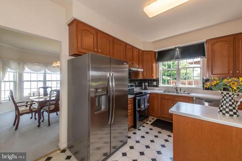 6901 Baron Ct, Frederick, MD 21703 photo 10